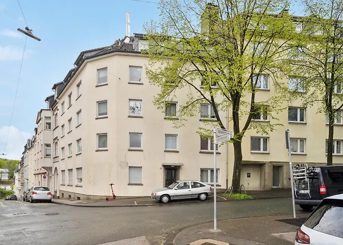 Beautiful 1-bedroom With Kitchen, King Bed And Free Wifi In Wuppertal